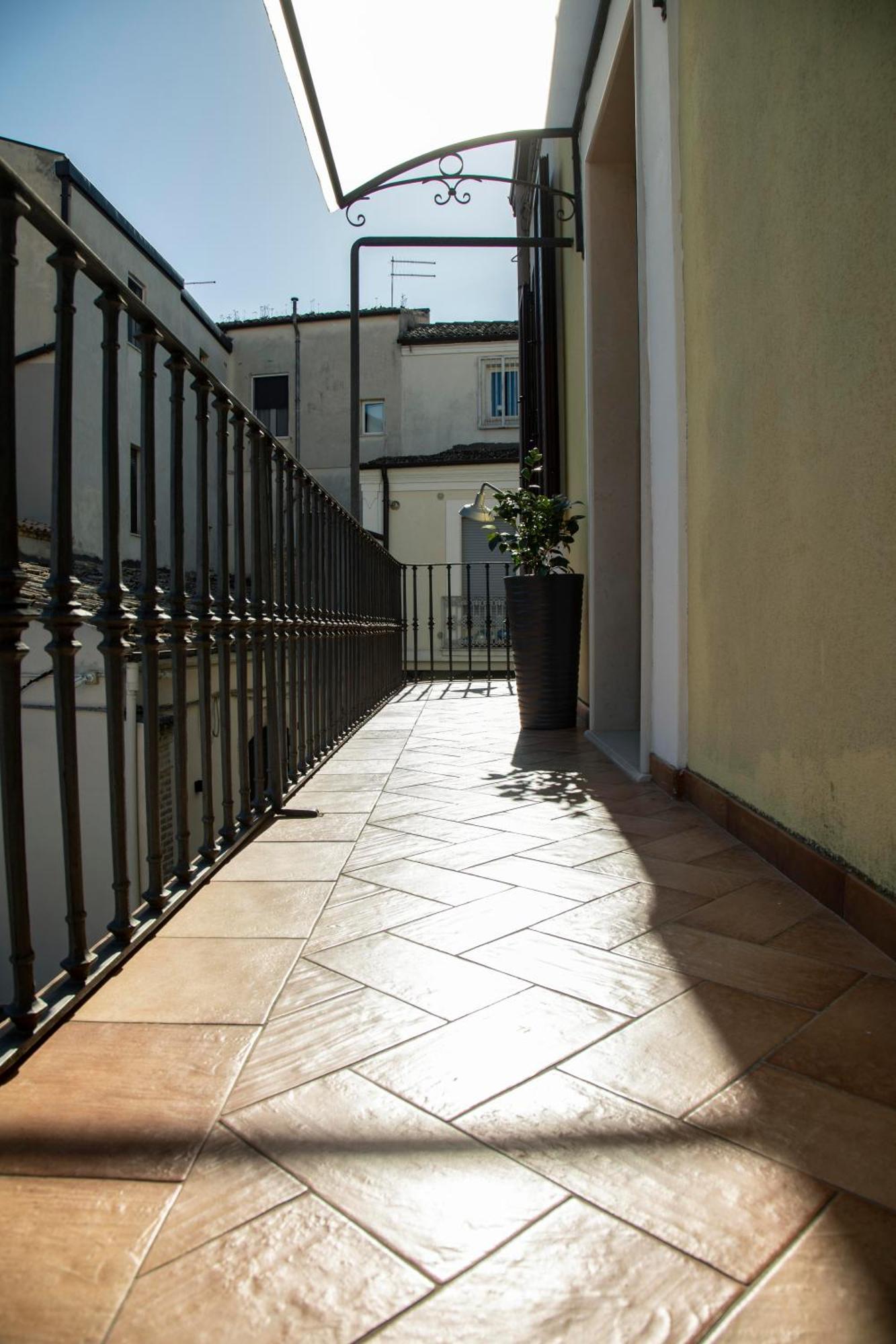 Apartament Dimora Camelia Lucera Zewnętrze zdjęcie