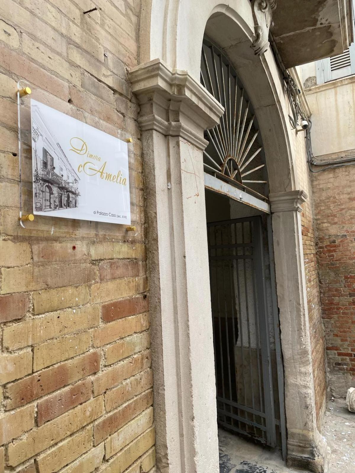Apartament Dimora Camelia Lucera Zewnętrze zdjęcie